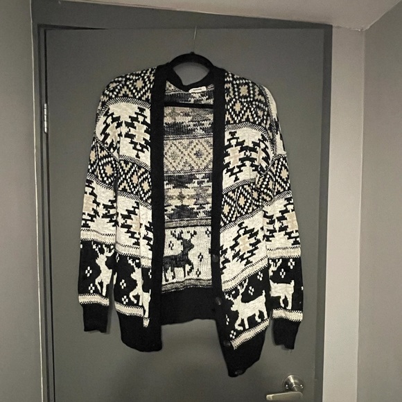 reindeer cardigan - Picture 2 of 2